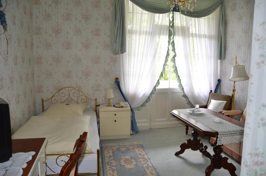 Hotel Villa Konigin Luise Bad Pyrmont Bilik gambar